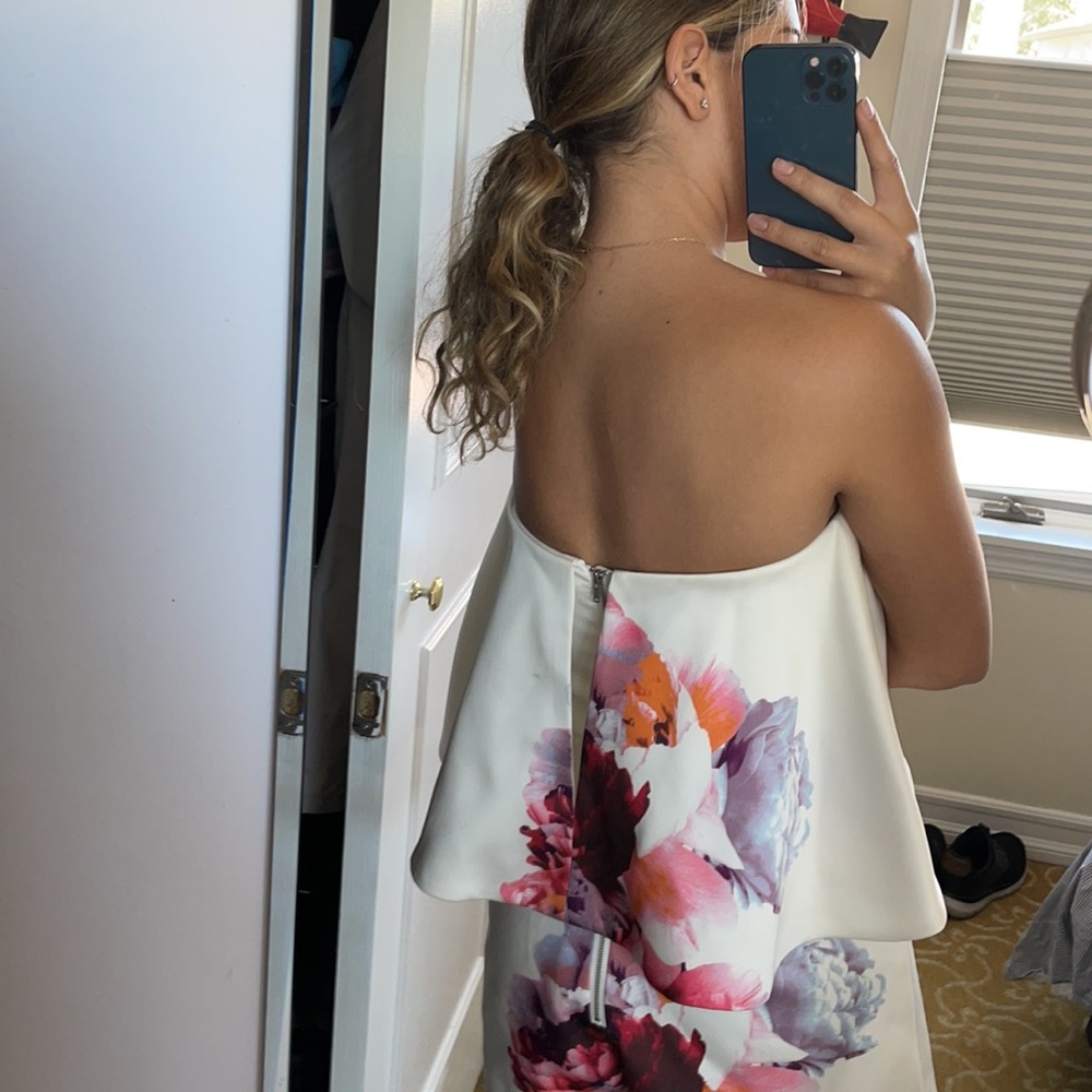 Keepsake romper - Picture 4 of 8